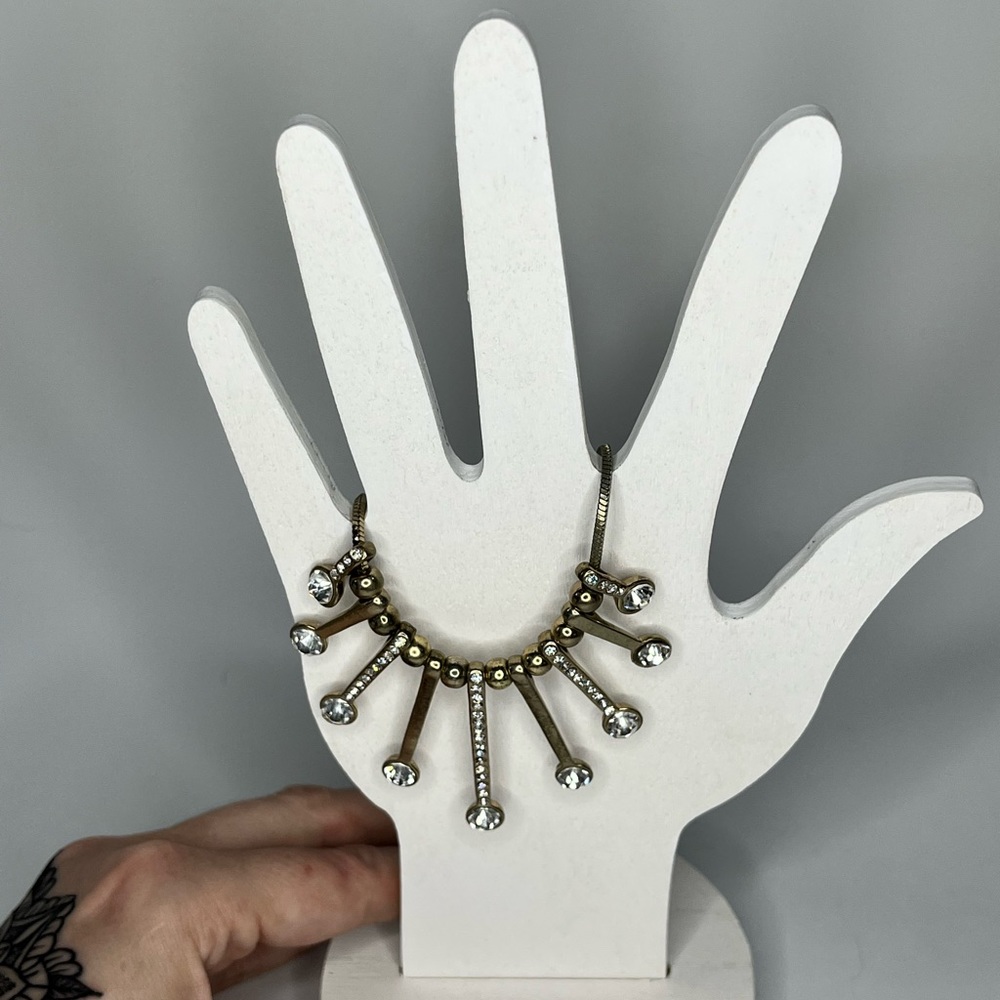 Modern 8.5” necklace